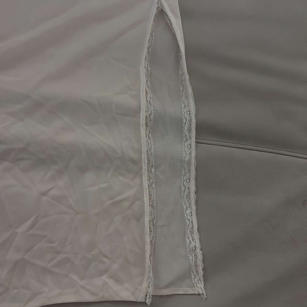 Vintage Peach Cream Maxi Slip - Picture 3 of 4